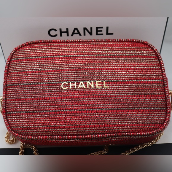 Chanel 2022 Gift Set cosmetics Pouch Lipgloss Trio - Picture 2 of 9